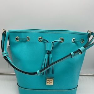 New Dooney & Bourke Leather Drawstring Saffiano Handbag Calypso NWT